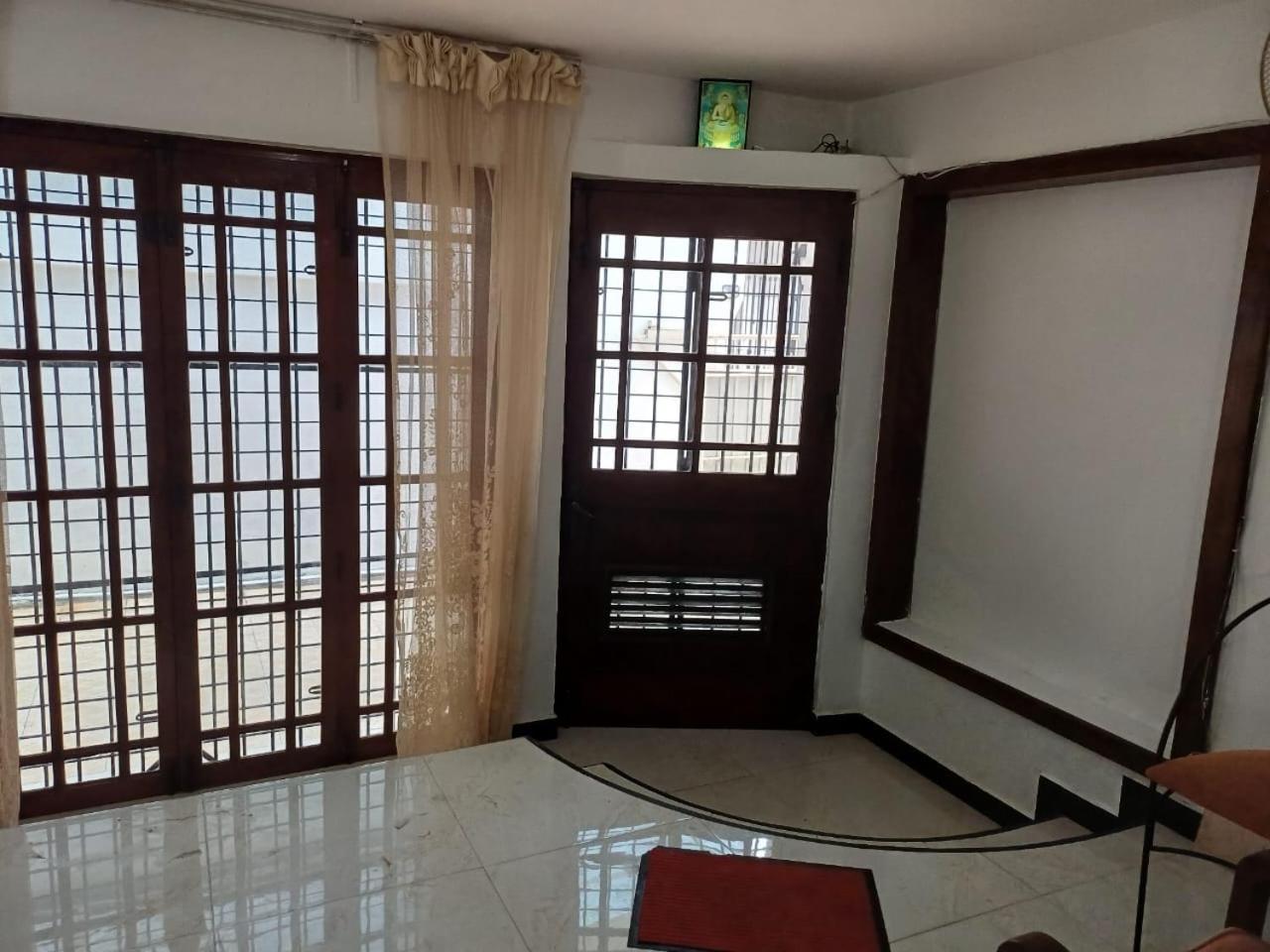 Villa Chenu Dehiwala-Mount Lavinia Exterior foto
