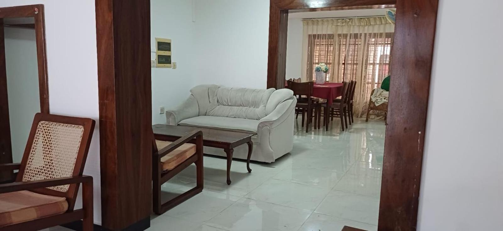 Villa Chenu Dehiwala-Mount Lavinia Exterior foto